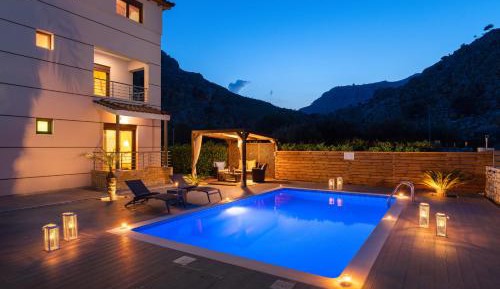 Villa with Private Pool