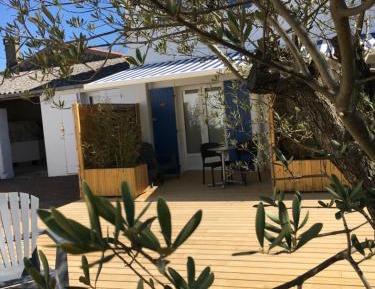 Double room with Terrace - Courtyard side