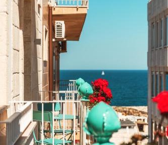 Double Room with Balcony and Sea View