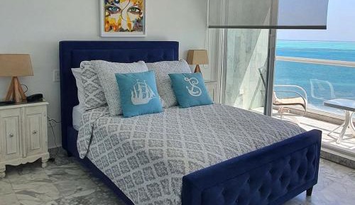 Apartment Sixth Floor with Sea View