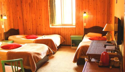 Triple Room with Private Bathroom