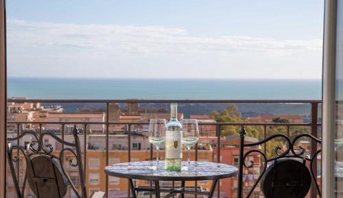 Apartment with Sea View