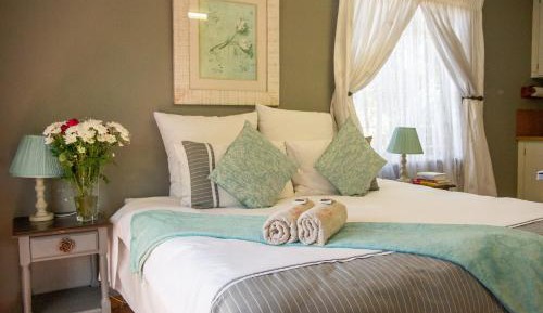 Economy Quadruple Room with Shared Bathroom