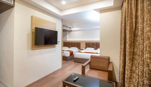 Premium Quadruple Room