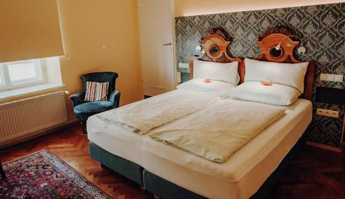 Classic Double Room