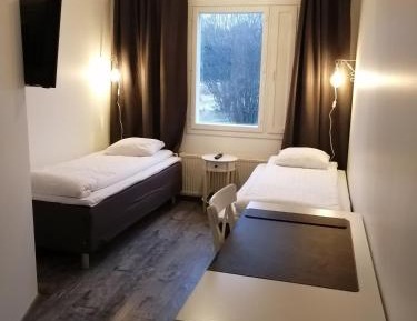 Twin Room with Private Bathroom