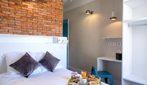 Single Room with Garden View