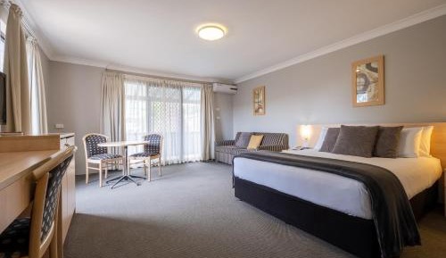 Executive Queen Room