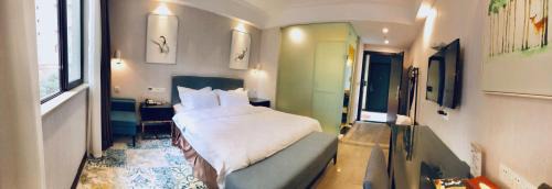 King Room with Garden View