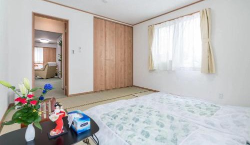 Economy Twin Room