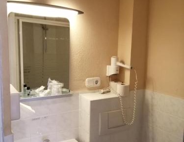 Budget Single Room