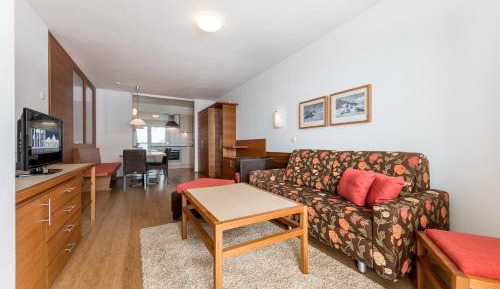 Large Two-Bedroom Apartment