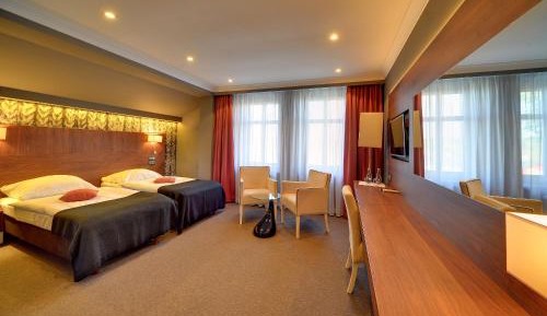 Large Double Room