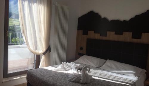Junior Suite with Balcony