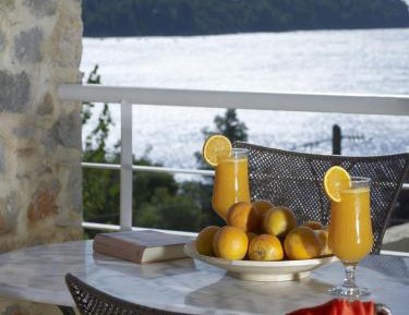 Junior Suite with Sea View & Private Pool