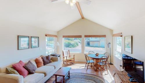 Two Bedroom Holiday Home