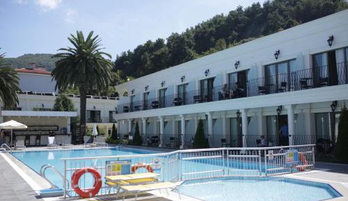 Deluxe Double or Twin Room with Sea View