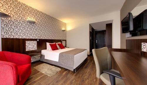 Queen Room