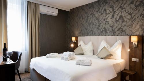 Standard Double or Twin Room