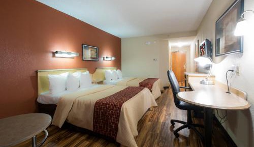 Suite with Two Double Beds Non-Smoking