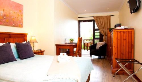 Double or Twin Room with Bathroom