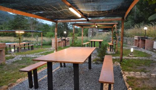 Studio Apartment (2 Adults)