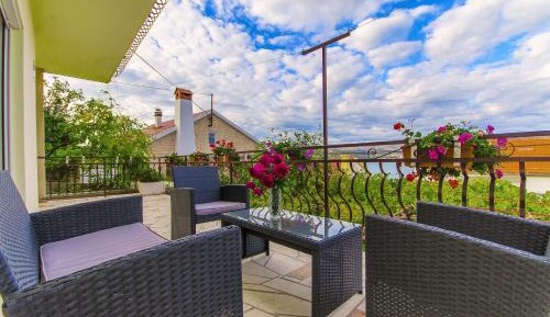 Four-Bedroom Holiday Home