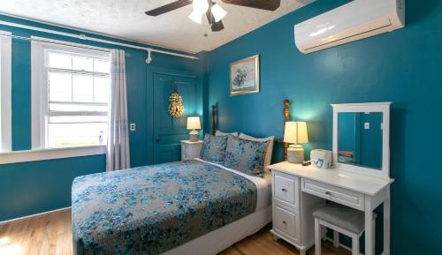 Deluxe Double Room with Shower