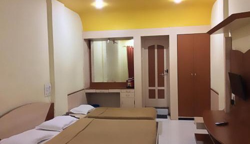 Deluxe Triple Room with Fan 