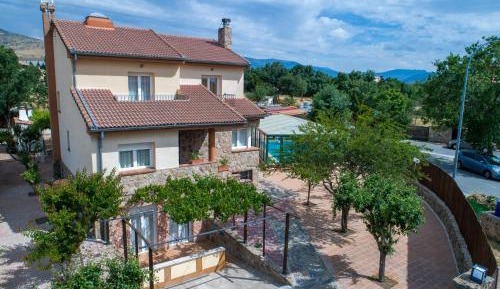 Seven-Bedroom House