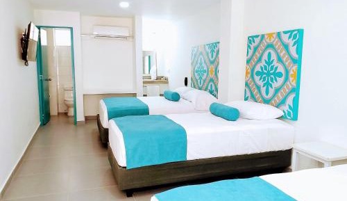 Quadruple Room with Private Bathroom