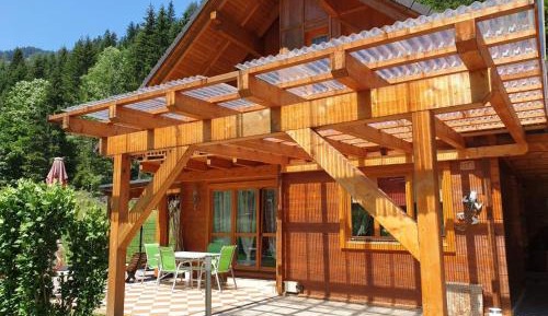 Deluxe Holiday Home