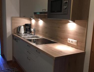 One-Bedroom Apartment (4 Adults)