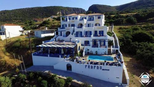 Apartment with Sea View