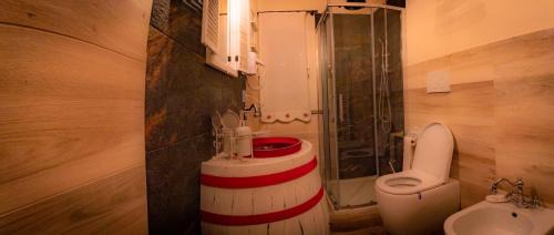 Double or Twin Room with Private Bathroom