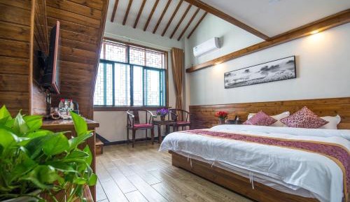 Junior Suite with Mountain View