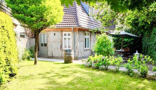 Apartment 1 with Garden (24h self check-in)