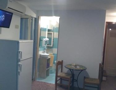 Studio Apartment with Balcony