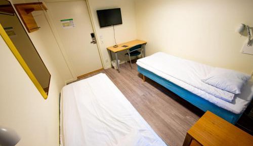 Standard Twin Room with Shared Bathroom