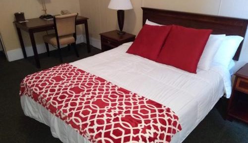 Queen Room