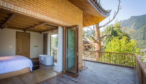 Three-Bedroom Suite