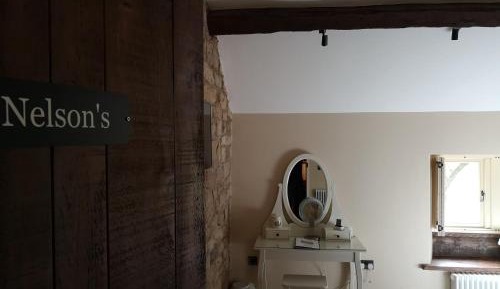 King Room with Spa Bath (No pets allowed)