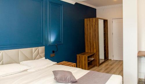 Deluxe Double or Twin Room with Balcony