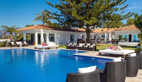 Deluxe Villa