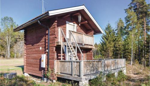 One-Bedroom Holiday Home