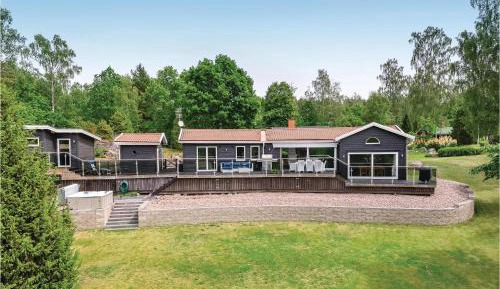 Four-Bedroom Holiday Home