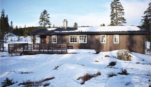 Four-Bedroom Holiday Home