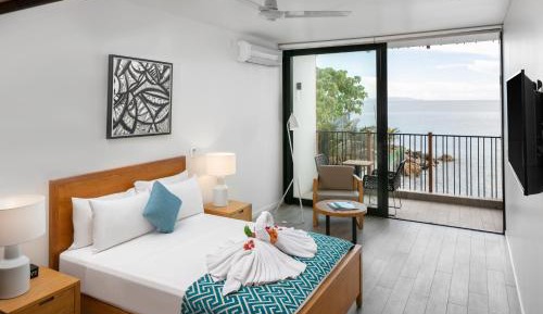 Deluxe Suite with Sea View