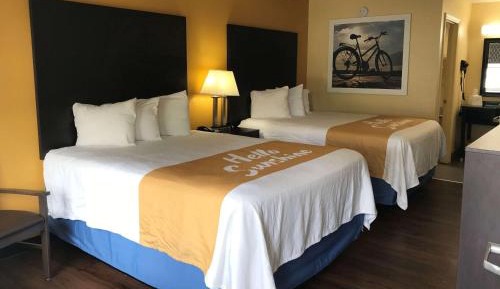 Double Room with Two Double Beds - Non-Smoking
