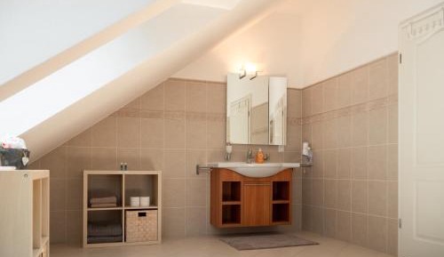 Double Room with Shared Bathroom